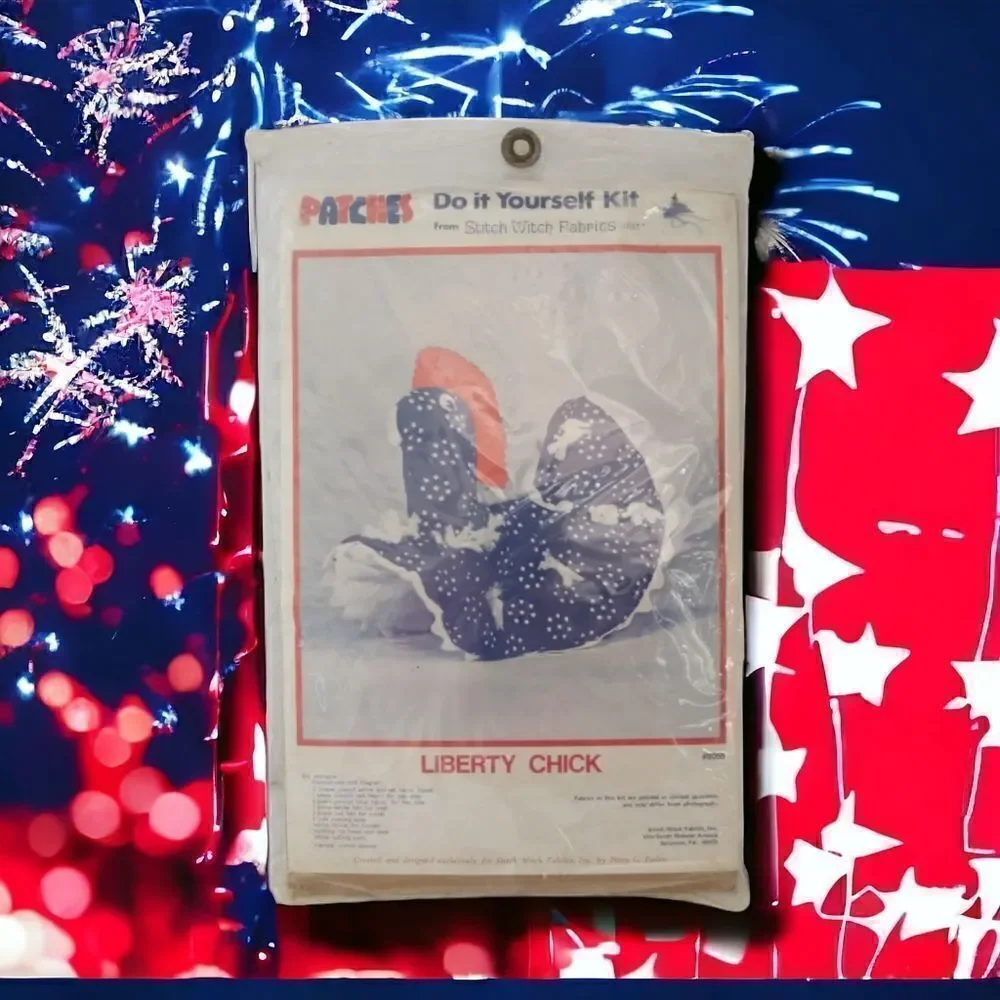 Patches Do It Yourself Kit‎ Patriotic Hen Vintage Chicken Stuffed Red White Blue